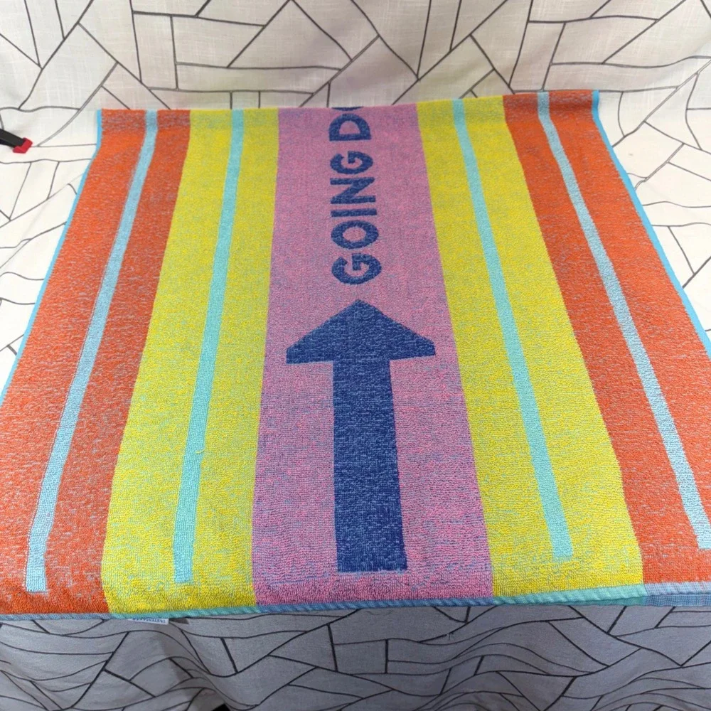 Tastemaker Beach Towel 29x60 Multi Going Down To De Feet Vintage USA Cotton